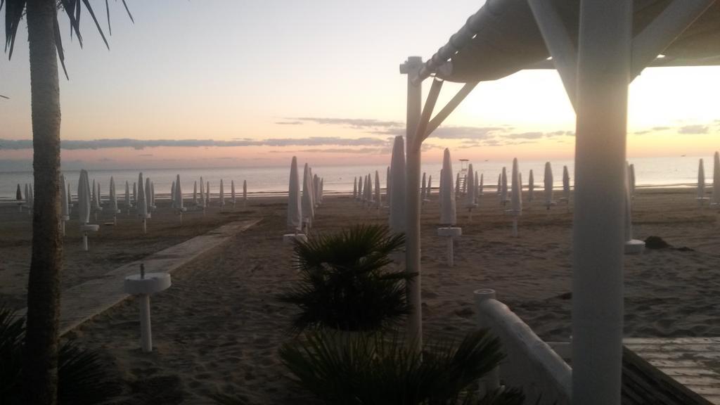 Hotel Caggiari Senigallia Exterior photo
